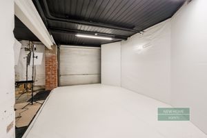 Photo 14- click for photo gallery